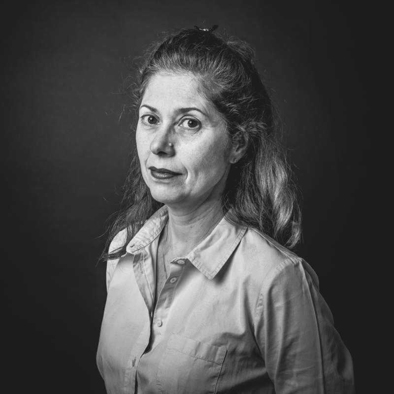 Evelyne-Corporate-NB