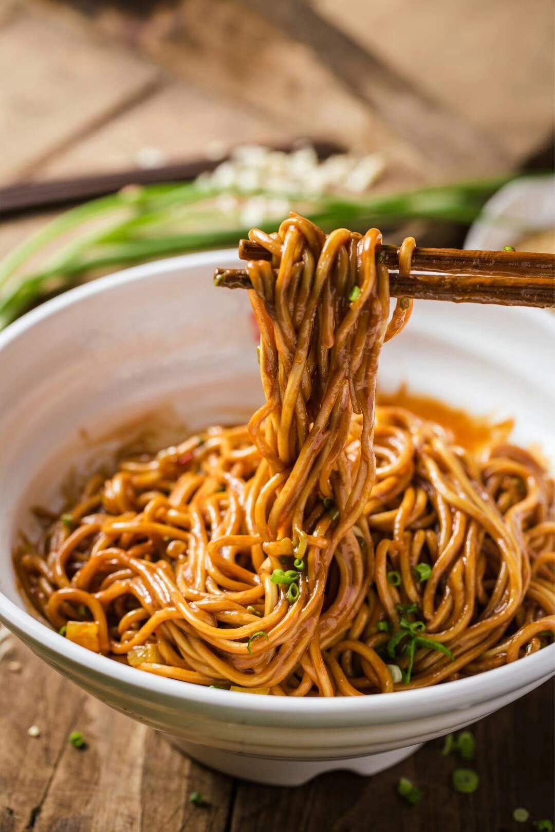 Hot dry noodles